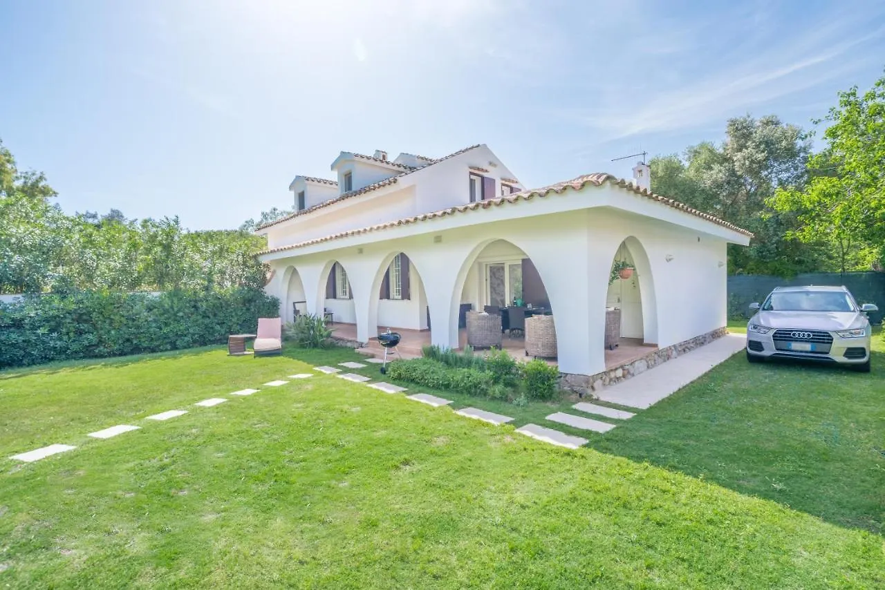 Villa Acquario Elegance - 200 Mt Dalla Spiaggia Torre delle Stelle
